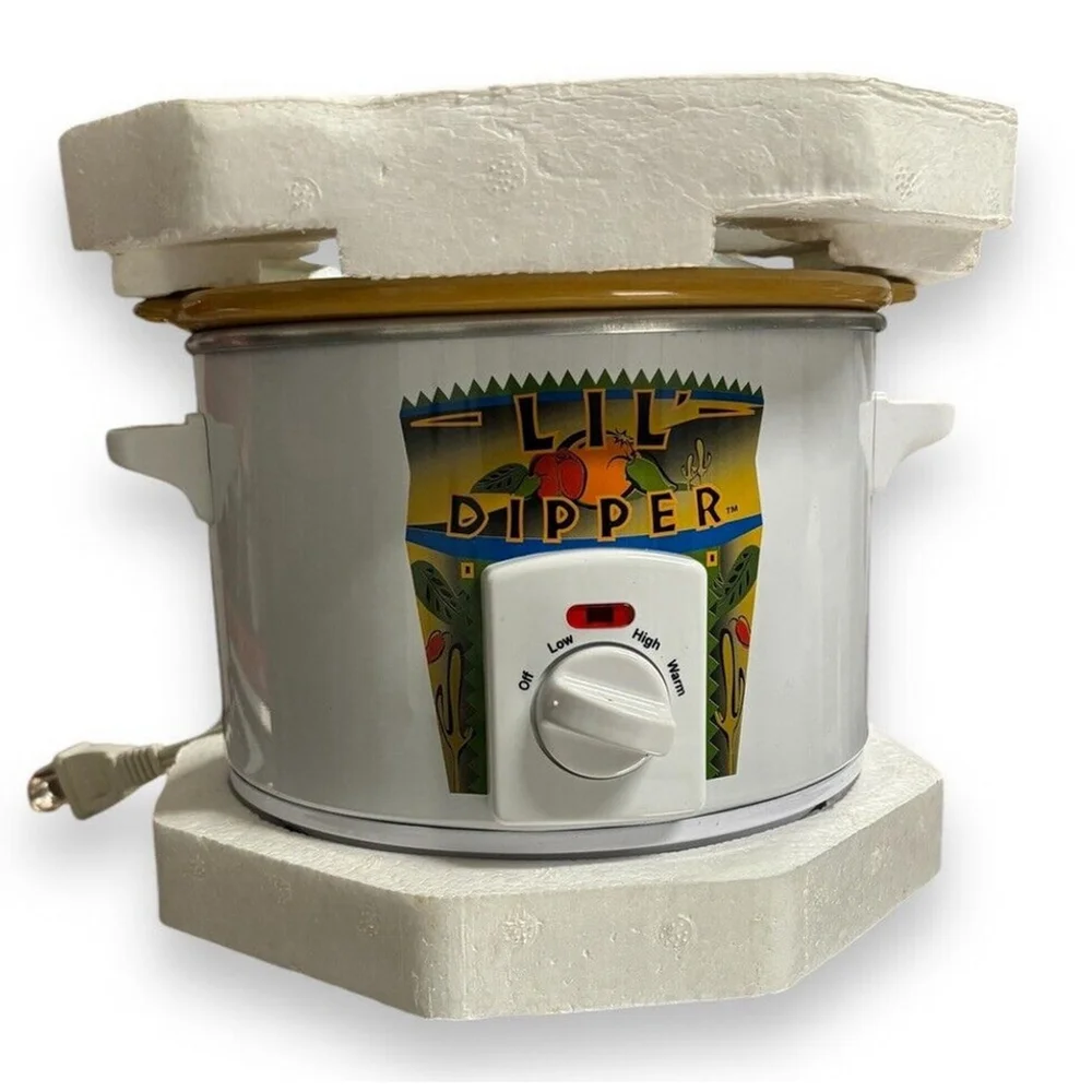 Vintage Brand New Lil Dipper Taco Bell Very Rare 1.5 Quart Crock Pot